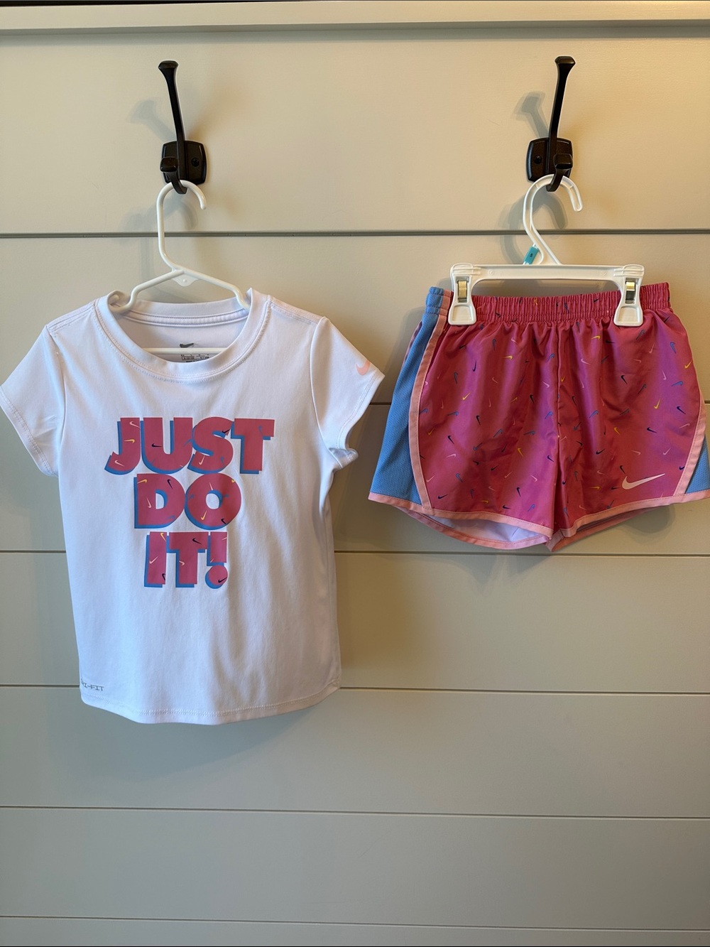 Nike dri fit Tee with Athletic Short 6x